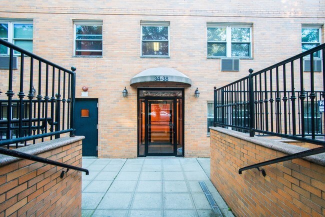 Building Photo - 3438 41st St