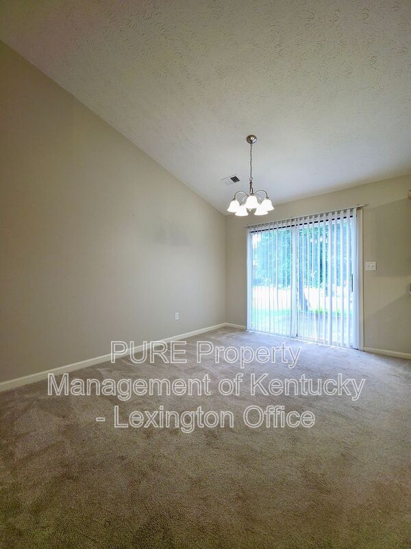 Foto del edificio - 3725 Cottage Cir