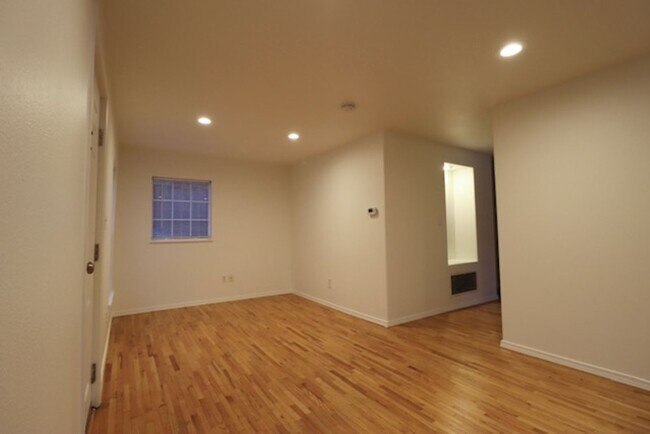 Foto del edificio - Ravenna Charmer!!’