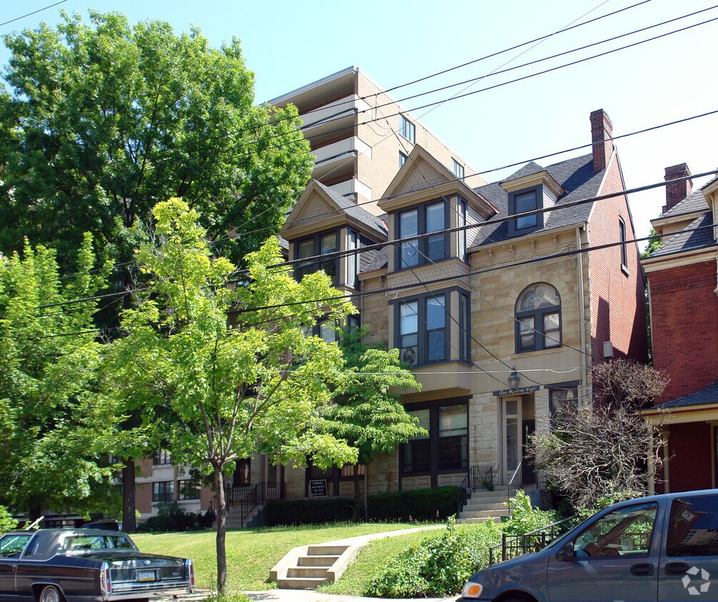 Building Photo - 208-210 N Dithridge St
