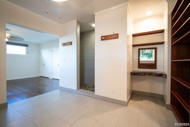 Building Photo - $5,400 / 4br - 1525ft2 - 4 BED 2 BATH HOME...