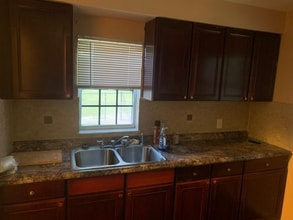 Building Photo - 2708 Walker Dr