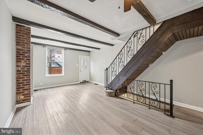 Building Photo - 3373 Coral St