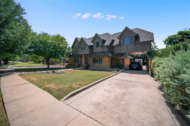 Building Photo - 2340 Medford Ct W