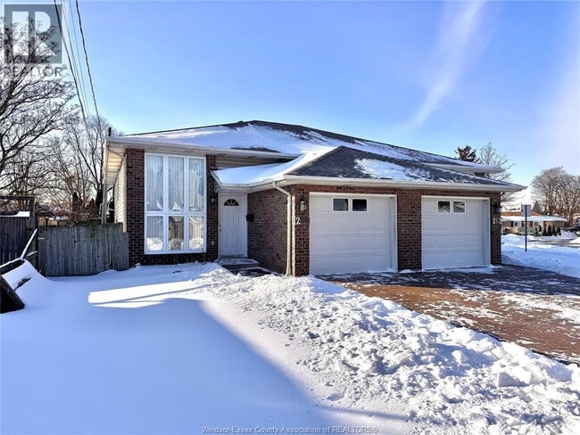 Building Photo - 264 Kempt St