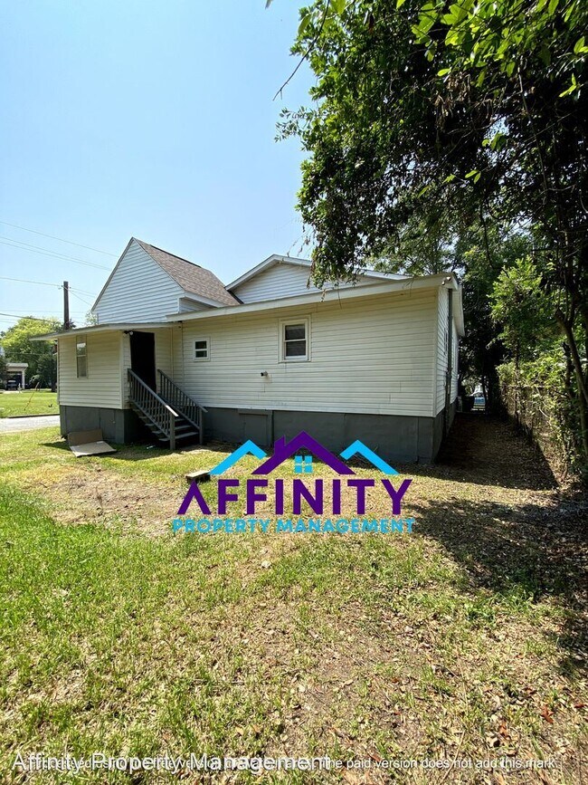 Building Photo - 4 br, 2 bath House - 819 29th St