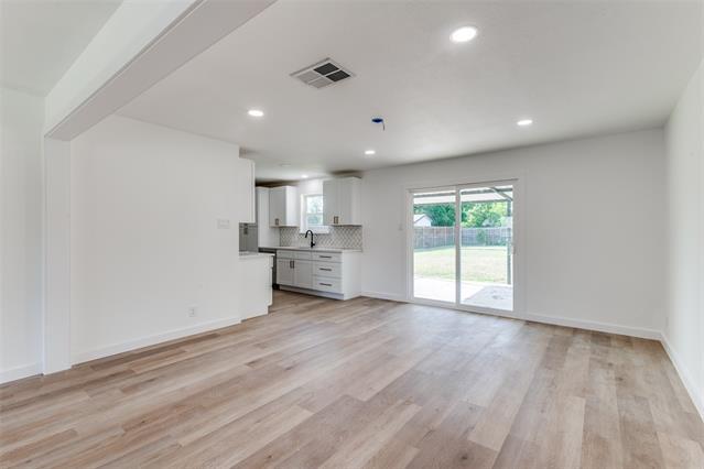 Building Photo - 1101 Spring Brook Dr