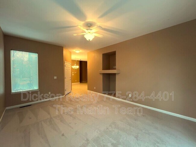 Foto del edificio - 5615 Crescent Hill Way