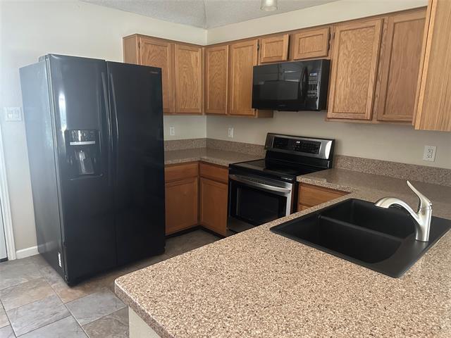 Foto del edificio - 2305 Dalewood Ln