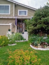 Building Photo - 5070 Fenwood Dr