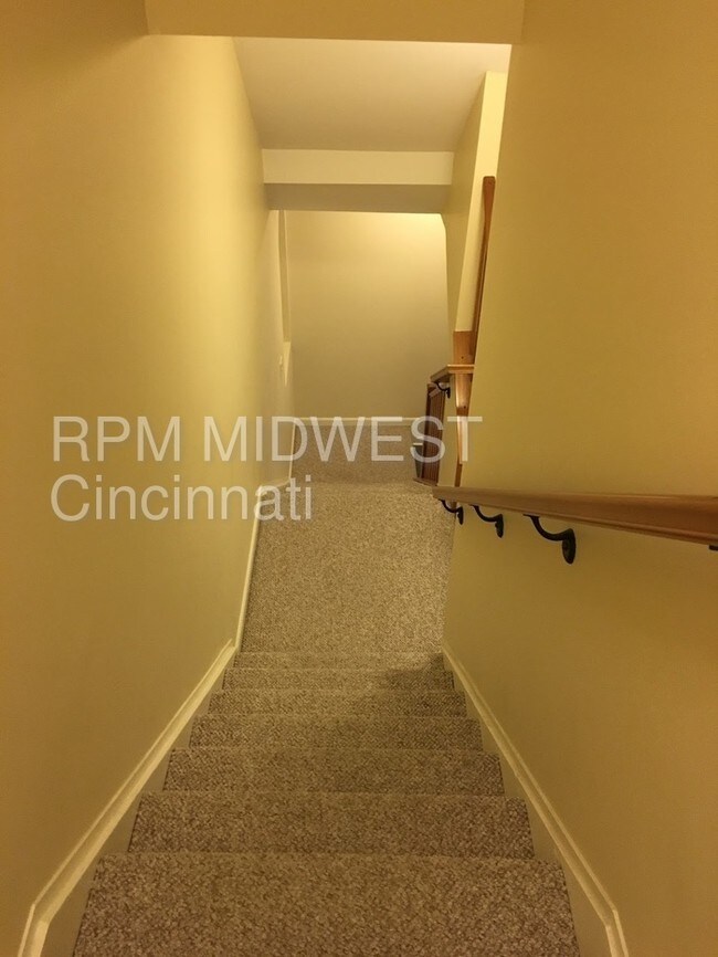 Building Photo - Awesome River's Breeze Condo with Amenities!