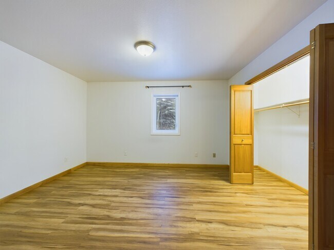 Foto del edificio - 3380 Venus Dr