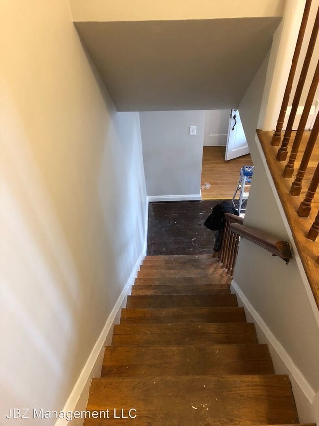 Foto del edificio - 3 br, 2 bath House - 4014 Labyrinth Rd
