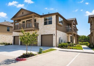 Building Photo - 1310 W Parmer Ln