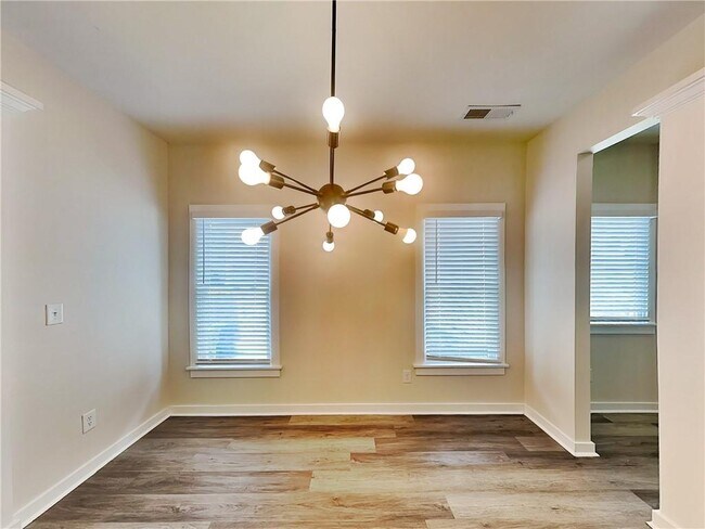 Foto del edificio - 410 Sunset Ave NW