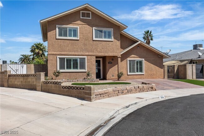 Foto del edificio - 7604 Charles Conrad Cir