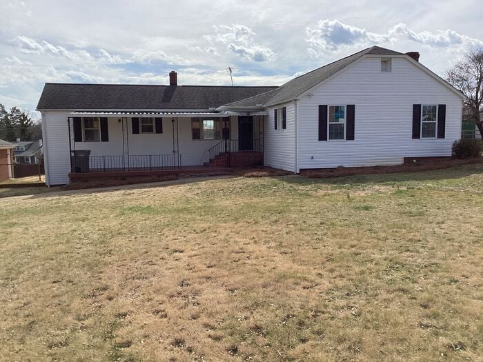 303 Jackson Street, Kannapolis 3 bedroom House for Rent in