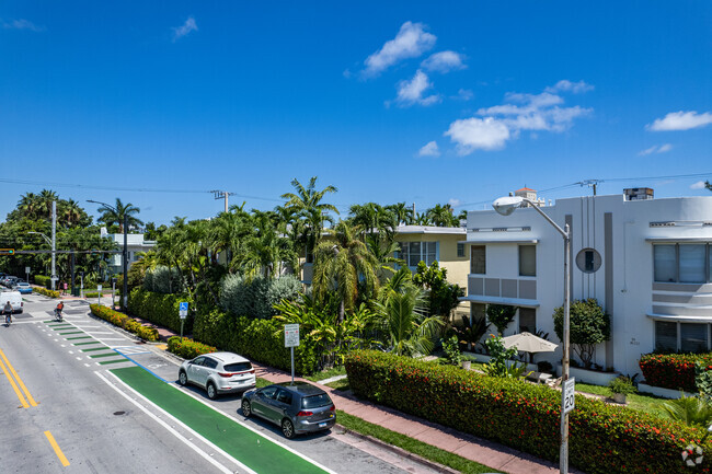 Foto del edificio - Henderson Apartments