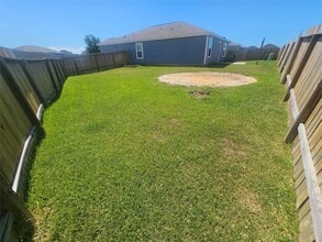 Building Photo - 6011 Treasure Cove Rd
