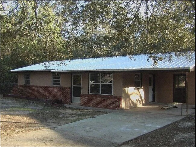 Building Photo - 277 Grandview Ave
