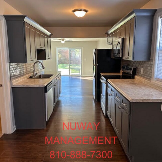 Foto del edificio - AVAILABLE NOW - 3 bedroom house in Grand Blanc