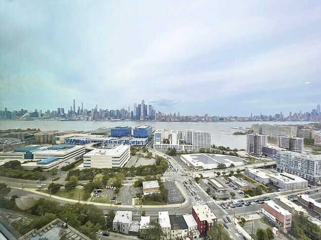 Foto del edificio - 380 Mountain Rd