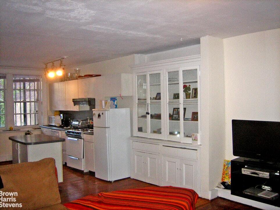 Foto principal - Garden apartment in Queen Anne Townhouse