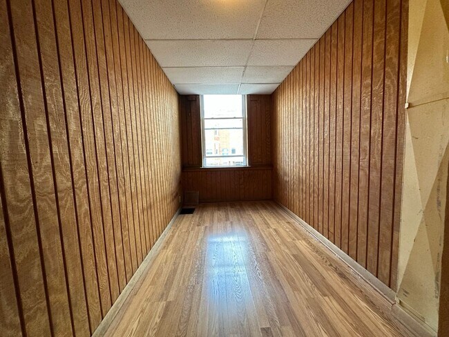 Foto del edificio - Cozy Two Bedroom Apartment! Great Oakland Location! Call Today!