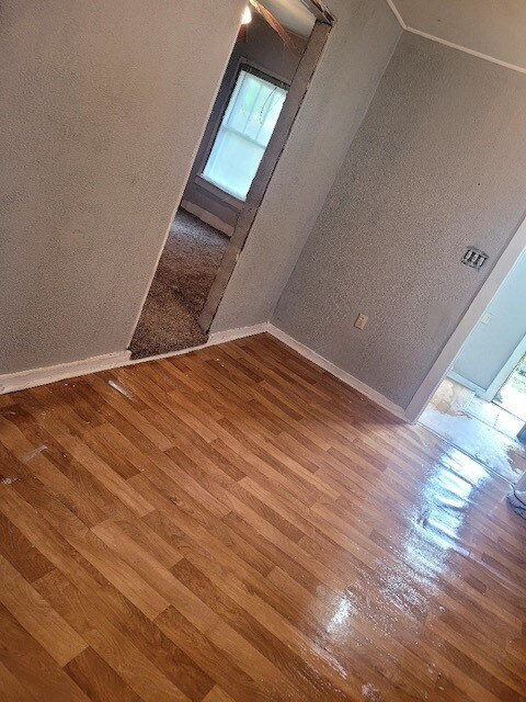 Foto del edificio - 405 W Clay St
