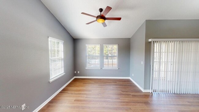 Building Photo - 575 Oakleaf Plantation Pkwy