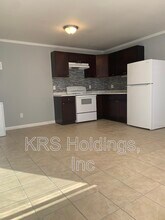 Building Photo - 2425 Alfalfa Ln
