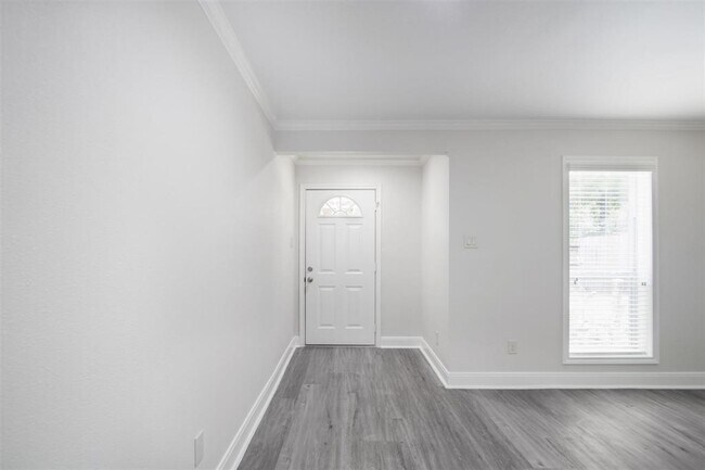 Foto del edificio - 6119 Farm to Market 1960 Rd W
