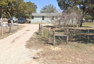 Building Photo - 2710 County Road 285