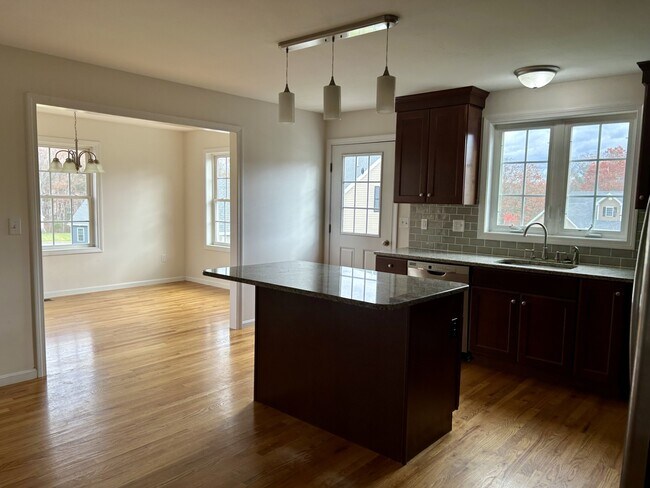 Cocina 1 - 121B Robin Hill Dr