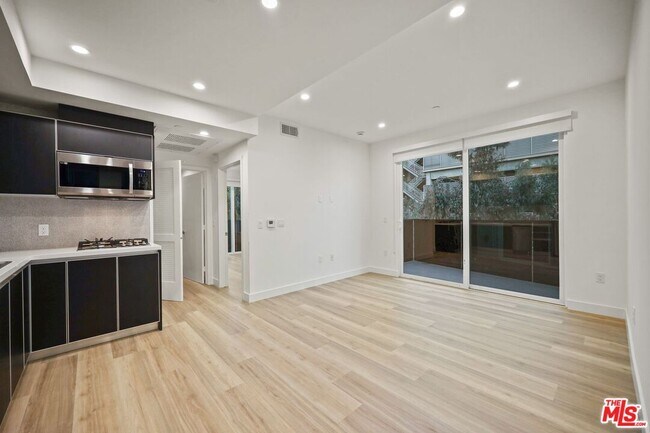 Foto del edificio - 951 S Ogden Dr