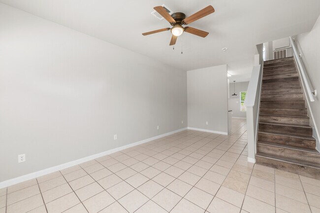 Foto del edificio - Townhomes on Anita