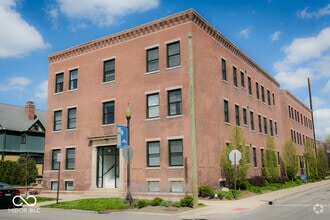 Building Photo - 1301 Alabama St