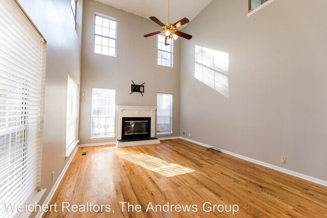 Building Photo - 4 br, 2.5 bath House - 3425 Cobble St