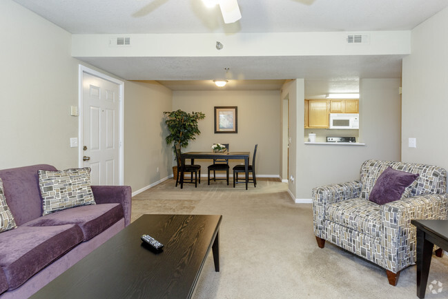 Interior Photo - Highpointe Apartments