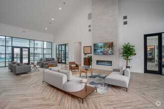 Lobby - Brickyard at Barbers Hill