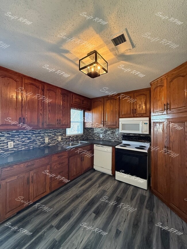 Foto del edificio - 11312 W 67th Terrace