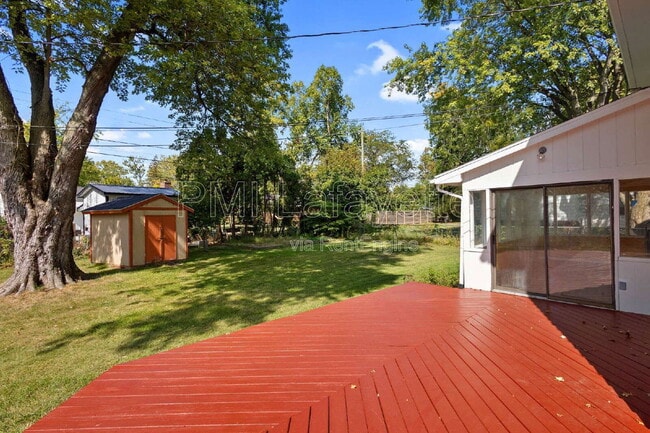 Photo - 2241 Indian Trail Dr House