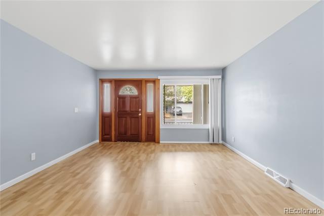 Foto del edificio - 5878 Union St