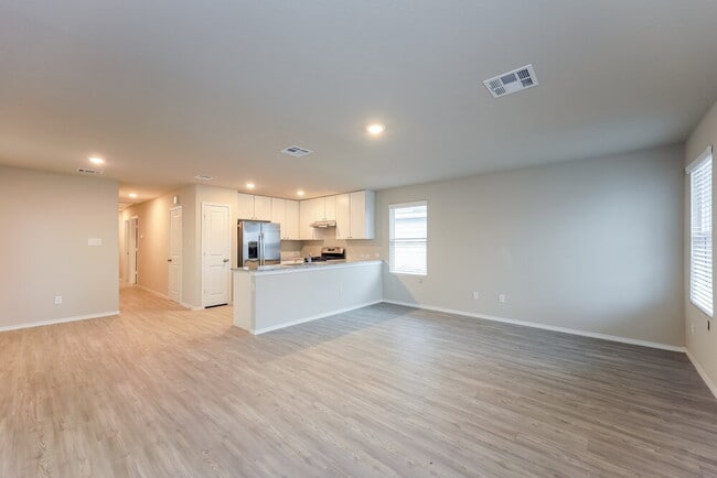 Building Photo - 7346 Cultivator Way