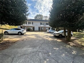 Building Photo - 6320 Holcomb Way