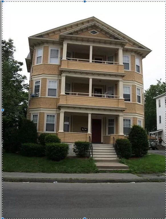 Building Photo - 147 Dorchester St