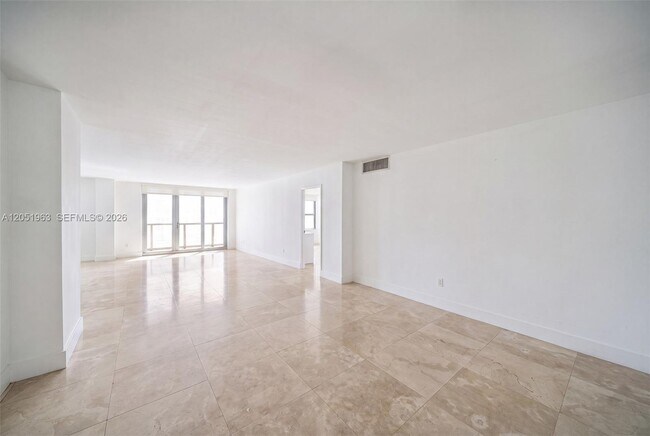 Building Photo - 5701 Collins Ave