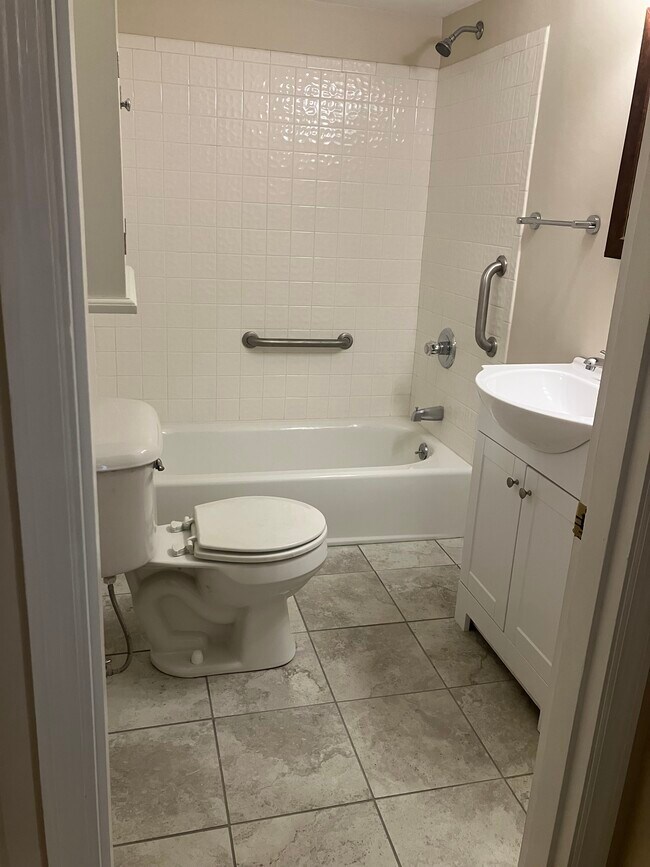 Foto del edificio - 116 E 35th St