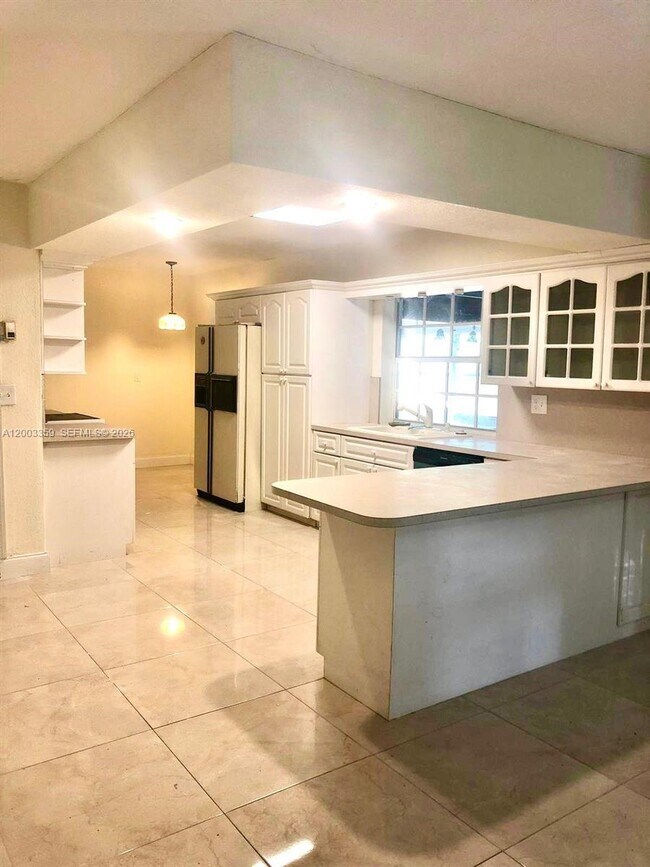 Foto del edificio - 4900 SW 36th Ct