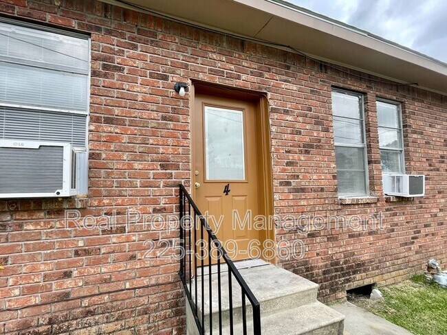 Building Photo - 38294 1494